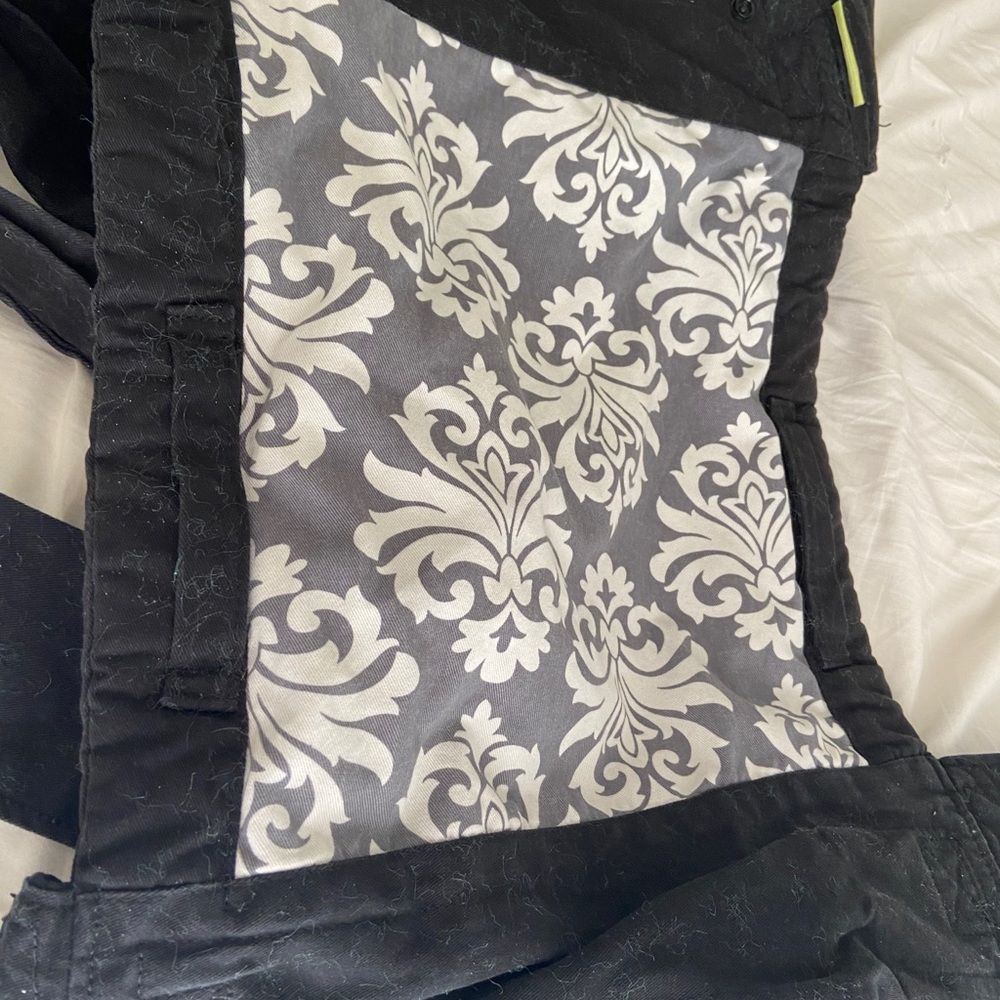 Infantino baby wrap black Mei Tai Sash